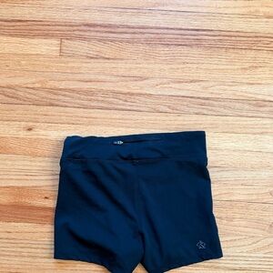 Rabbit tiebreaker shorts, women’s small